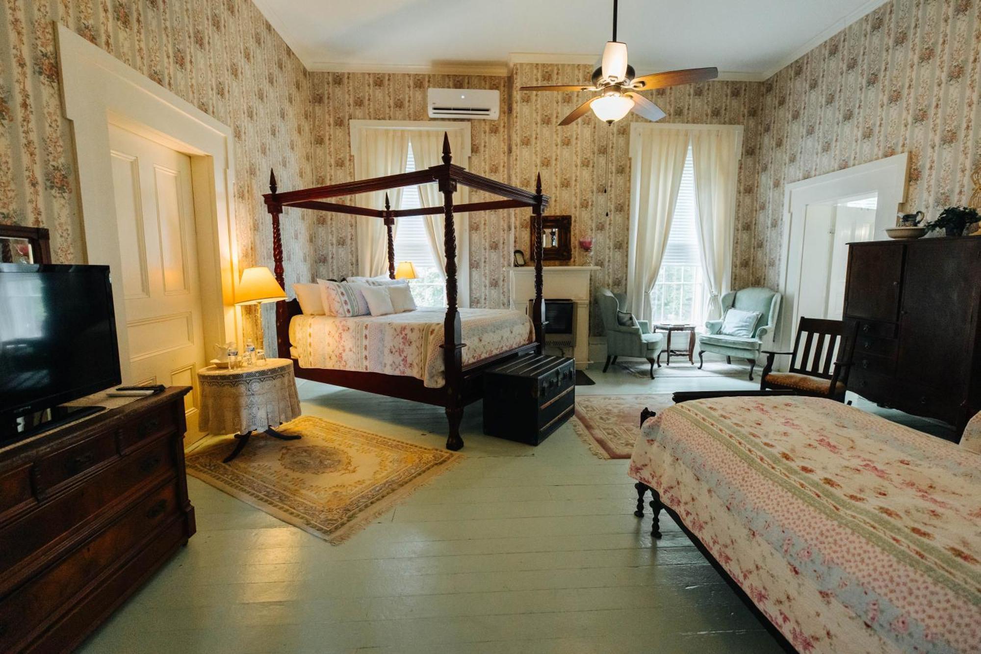 Maple Hill Manor Bed & Breakfast Springfield Luaran gambar