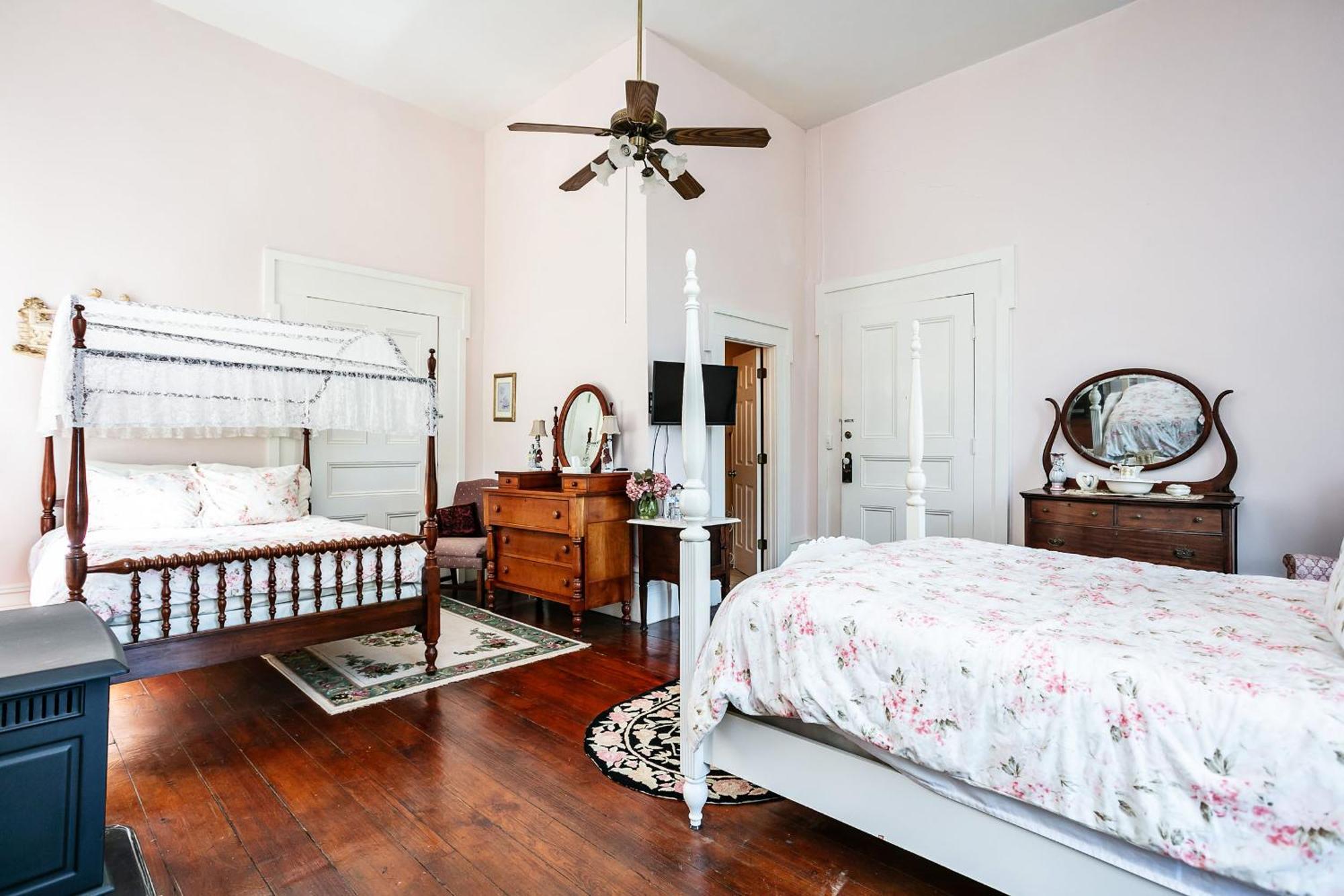 Maple Hill Manor Bed & Breakfast Springfield Luaran gambar